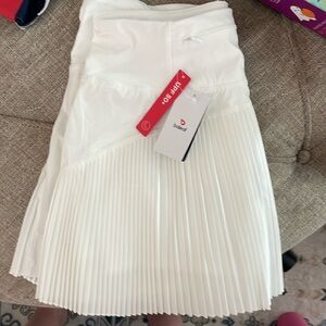 Women’s pleated tennis skirt